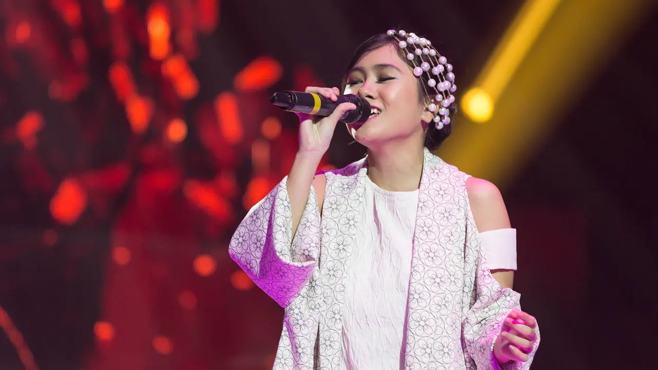 [Bintang] Adeline
