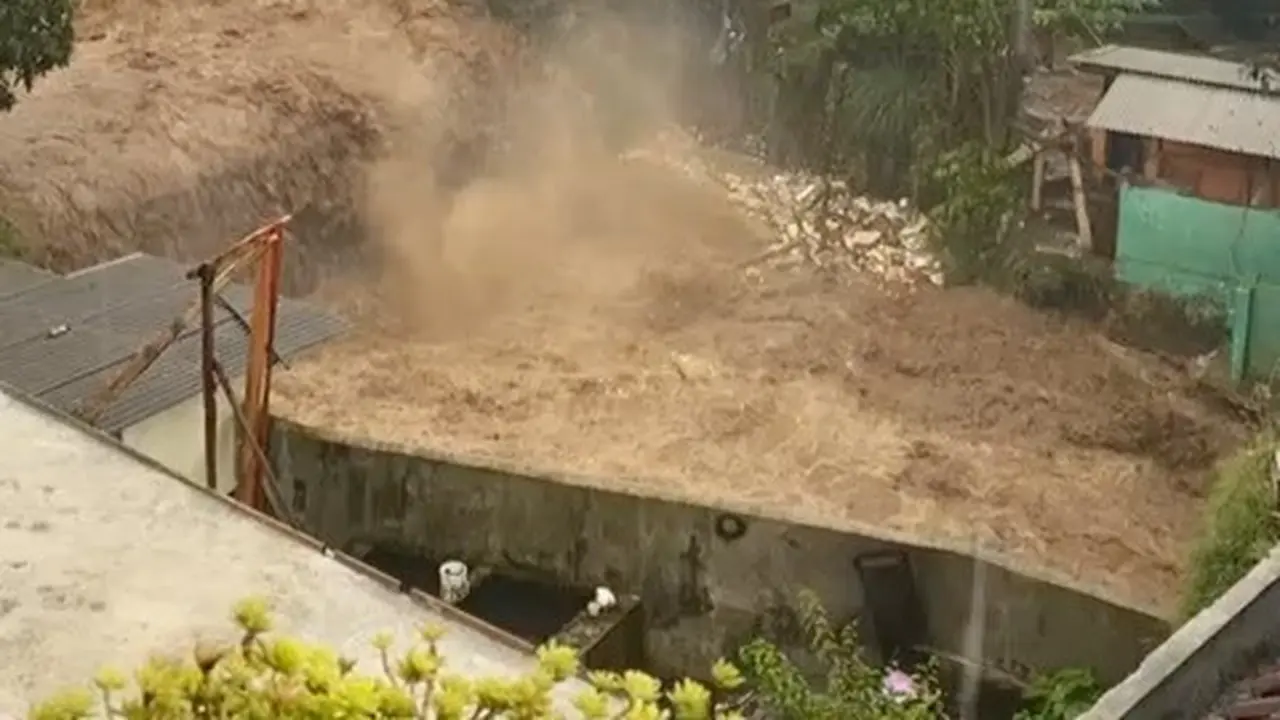 banjir bandang