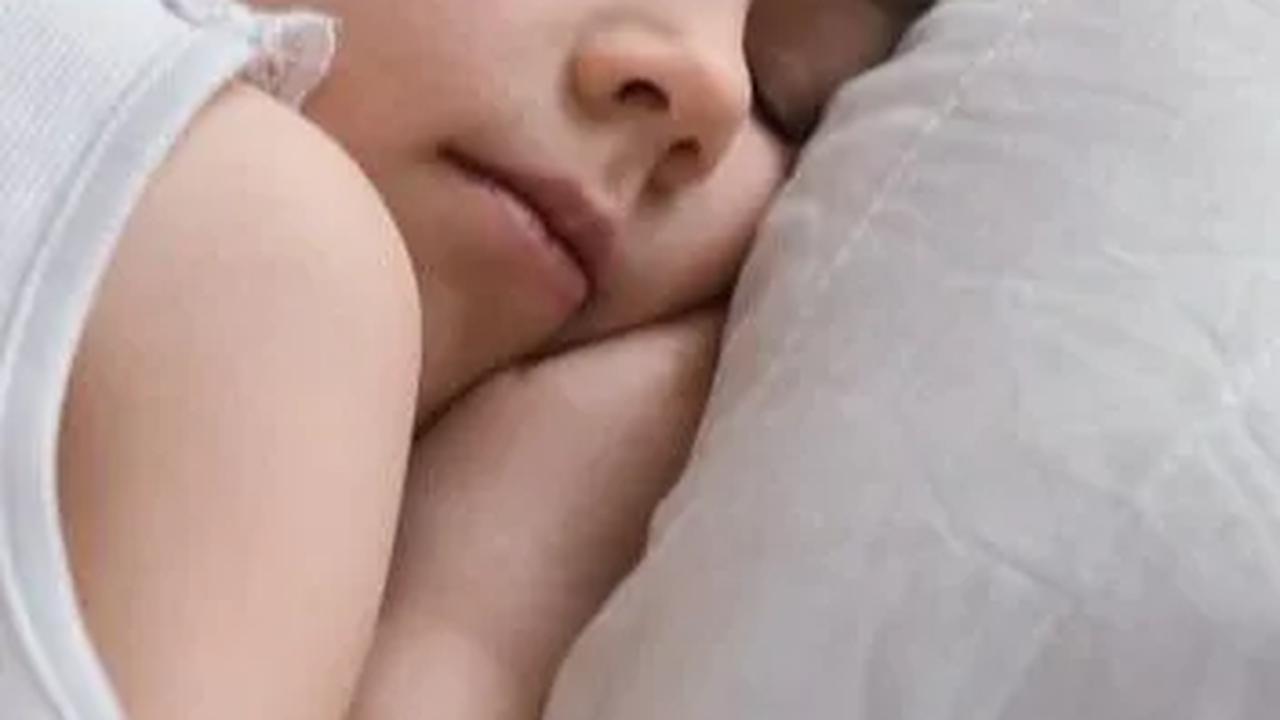 Alasan Umum Anak Berkeringat Saat Tidur