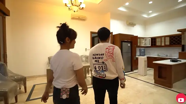 Fuji Cari Rumah Baru