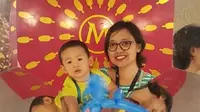 Maria titipkan anaknya, Pandum di Zwitsal Day Care milik PT Unilever Indonesia, Tbk baru beroperasi pada 2017. (Arsip PT Unilever Indonesia, Tbk)