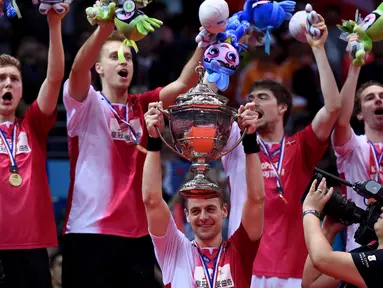 Tim Thomas Denmark berhasil menjadi juara Piala Thomas, China, Minggu (22/5). Di partai puncak Denmark sukses mengalahkan Indonesia dengan skor tipis 3-2. (AFP Photo/Johannes Eisele)