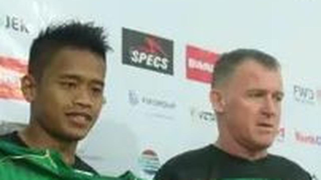 Jersey tersebut dirilis dalam 2 warna, yaitu hijau sebagai jersey kandang dan warna abu-abu sebagai jersey tandang.
