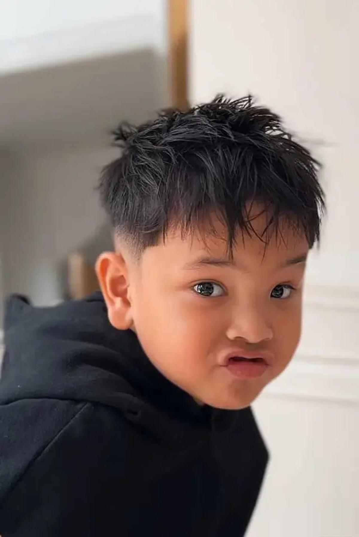 Model Rambut Gala Sky yang Bisa Jadi Inspirasi untuk Anak Cowok Usia 5 Tahun, Bikin Ganteng Maksimal