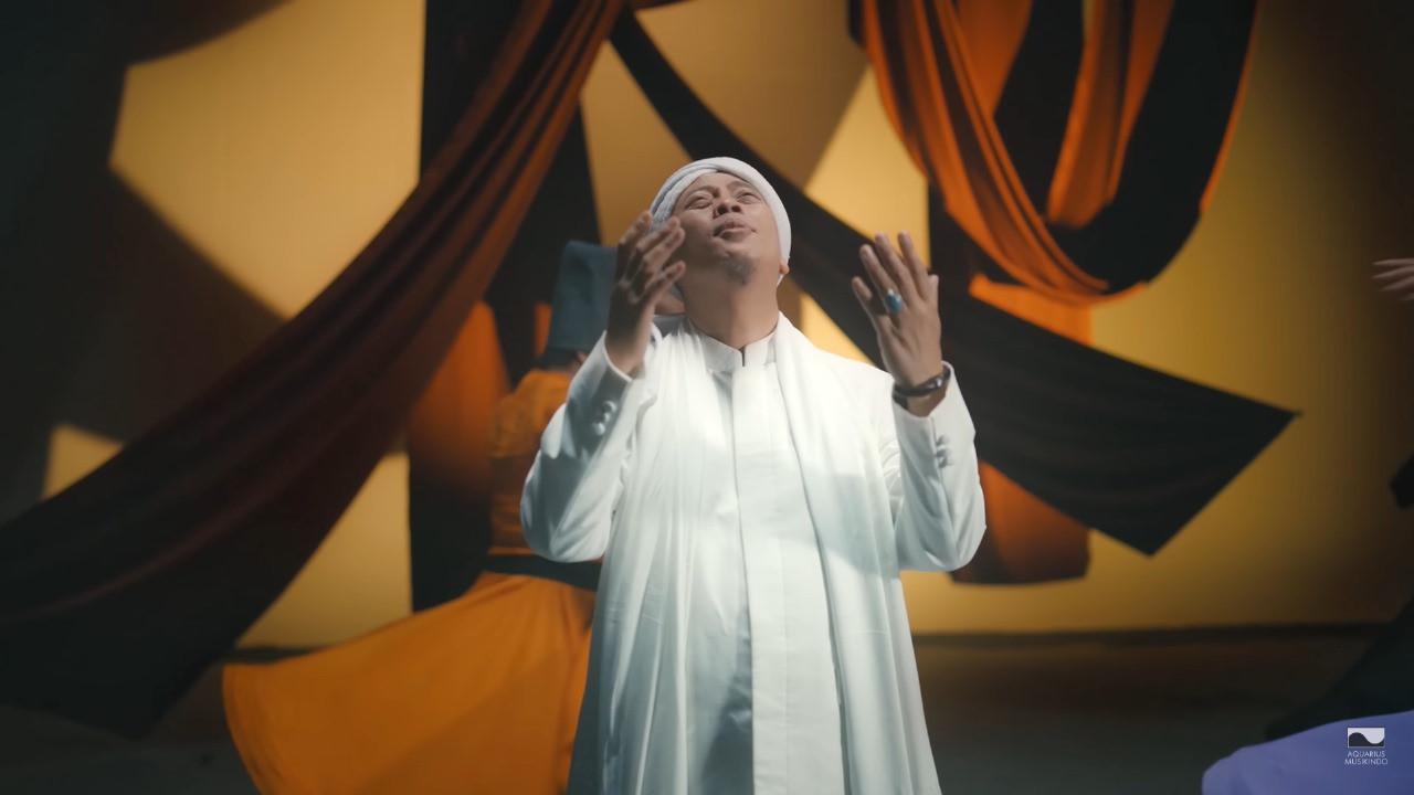 7 Playlist Religi yang Selalu Diputar saat Lebaran, dari Opick hingga Haddad Alwi