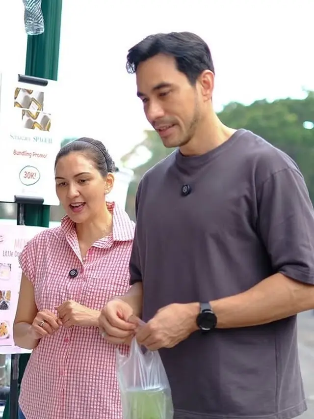 Darius Sinathrya dan Donna Agnesia