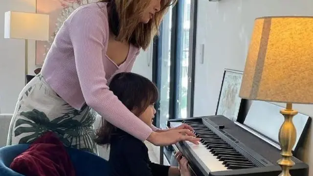 Tempat Tinggal Acha Septriasa di Australia, Arsitekturnya Minimalis tapi Terkesan Mewah