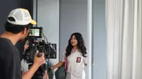 Maisha Kanna dan Yandy Laurens berkolaborasi dalam video klip Jungkir Balik.