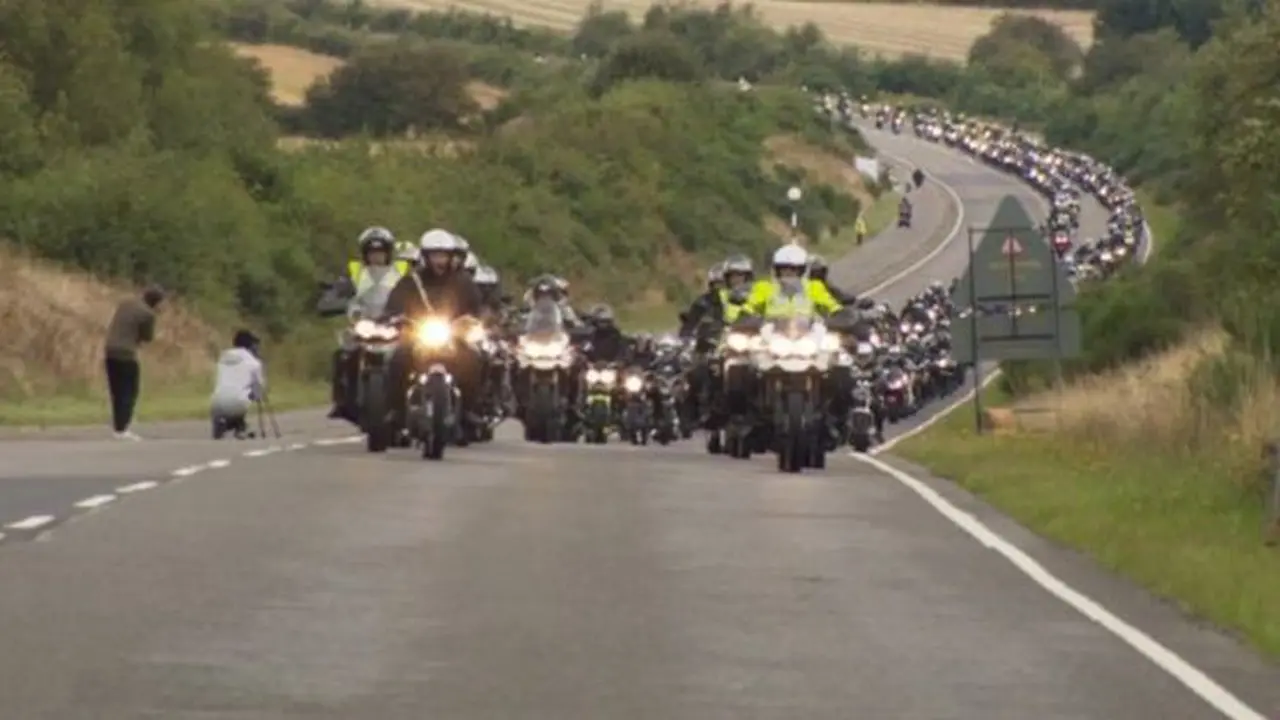 Touring motor terbanyak