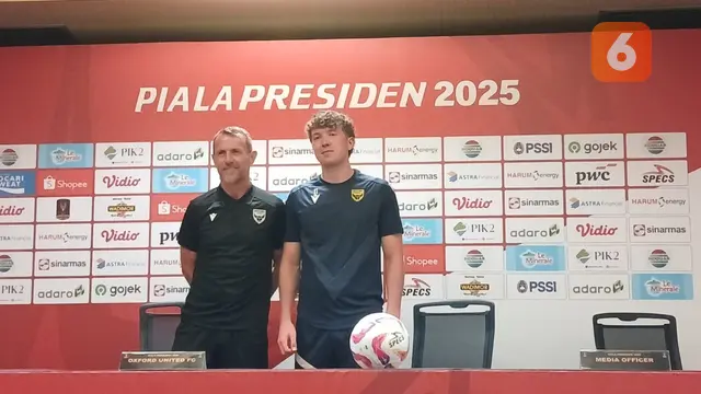Gary Rowett dan Ole Romeny