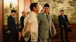 Kunjungan ini dilakukan dalam rangka pertemuan dengan Presiden Filipina, HE Ferdinand Romualdez Marcos Jr. (Jam Sta Rosa/POOL/AFP)
