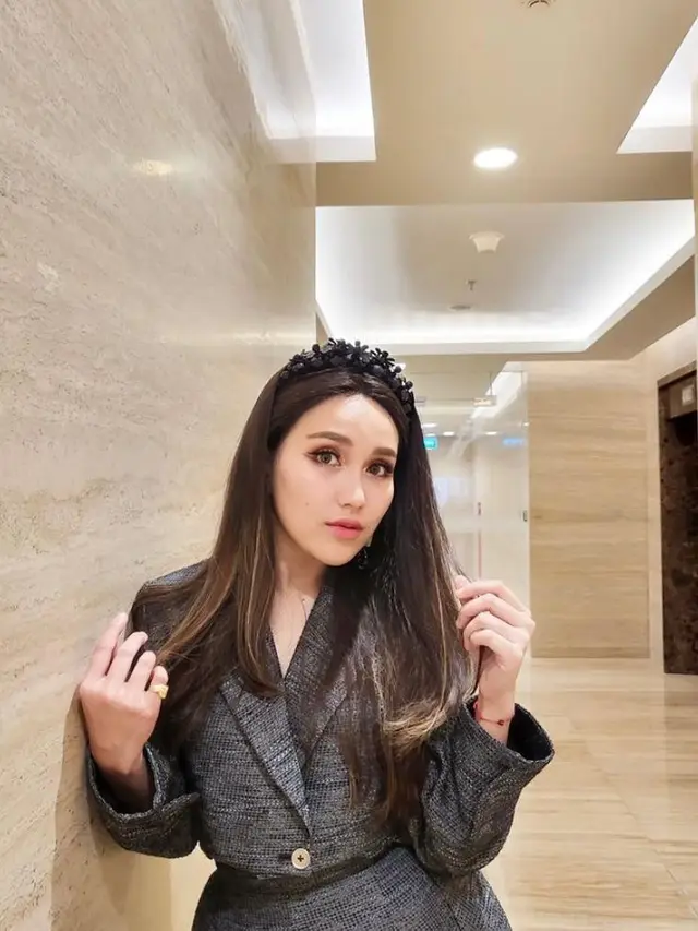 8 Tampilan Terbaru Ayu Ting Ting dengan Korean Style, Disebut Mirip Jisoo BLACKPINK