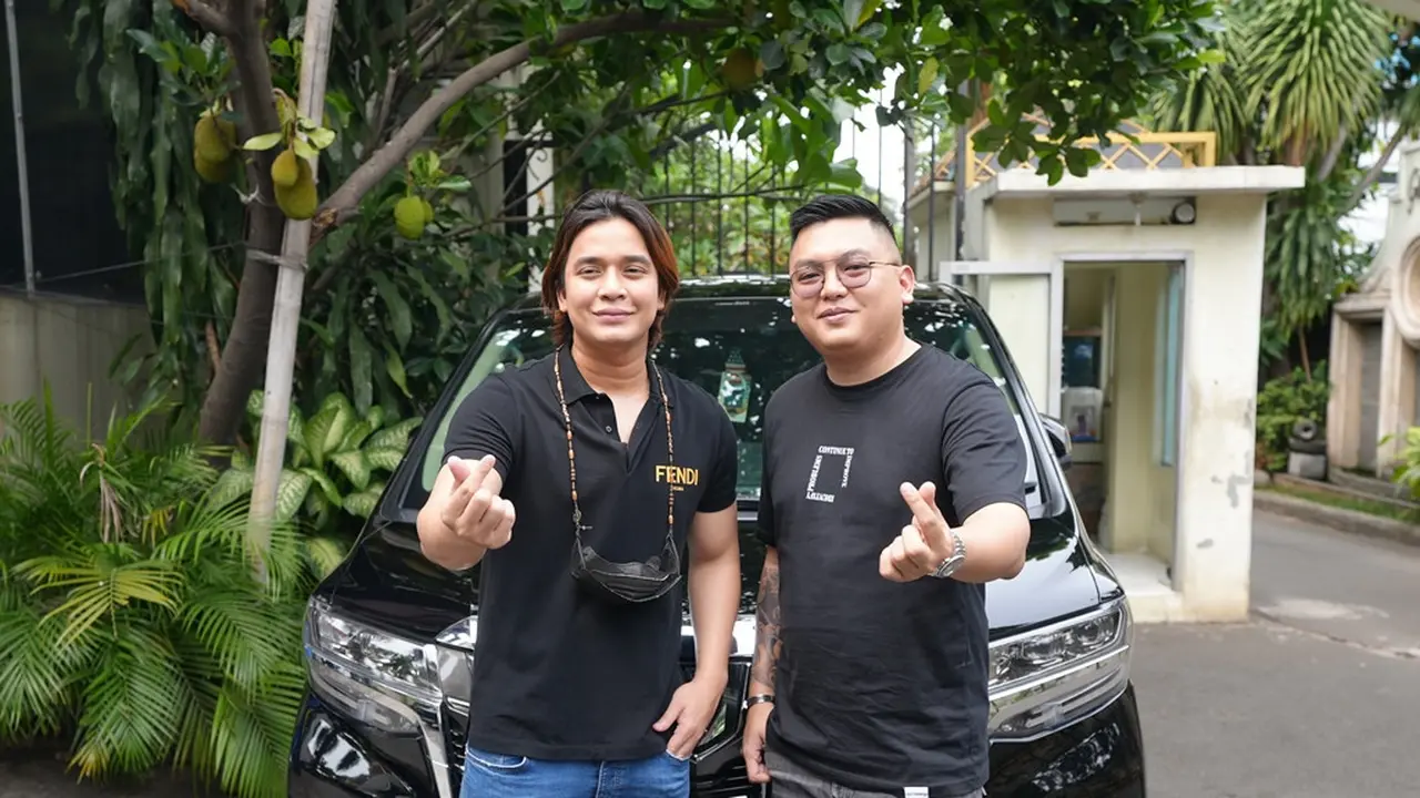 Cerita Sukses Steven Richard yang Pernah Jadi Sopir Taksi Online