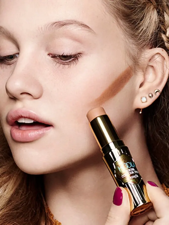 Keuntungan Memakai Makeup Teknik Contour untuk Si Pipi Chubby