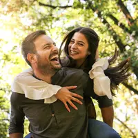 ilustrasi pasangan cinta/Liderina/Shutterstock