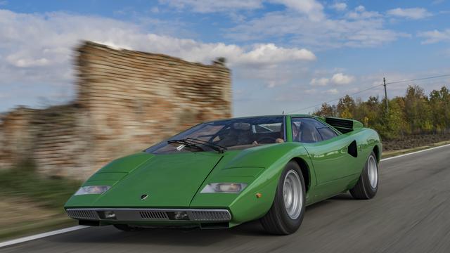 Lamborghini Countach LP400