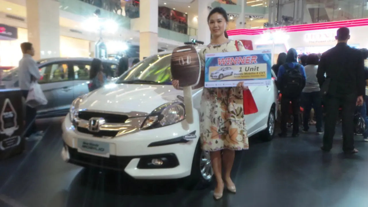 Beli Honda HR-V, Ibu Ini Dapat Mobilio