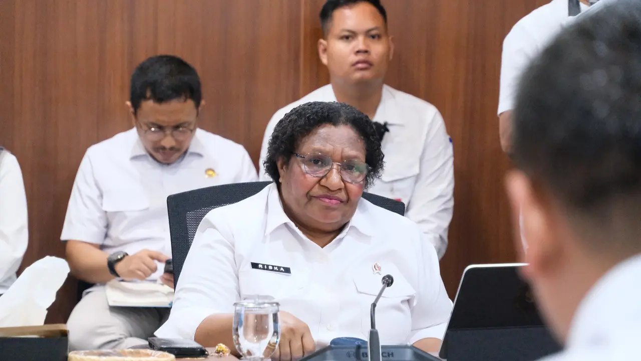 Wakil Menteri Dalam Negeri (Wamendagri) Ribka Haluk dalam Rapat Penetapan Wilayah KSPEAN Provinsi Papua Selatan di Kantor Kementerian Koordinator Bidang Pangan, Jakarta, Rabu (10/6/2026). (Dok. Istimewa)
