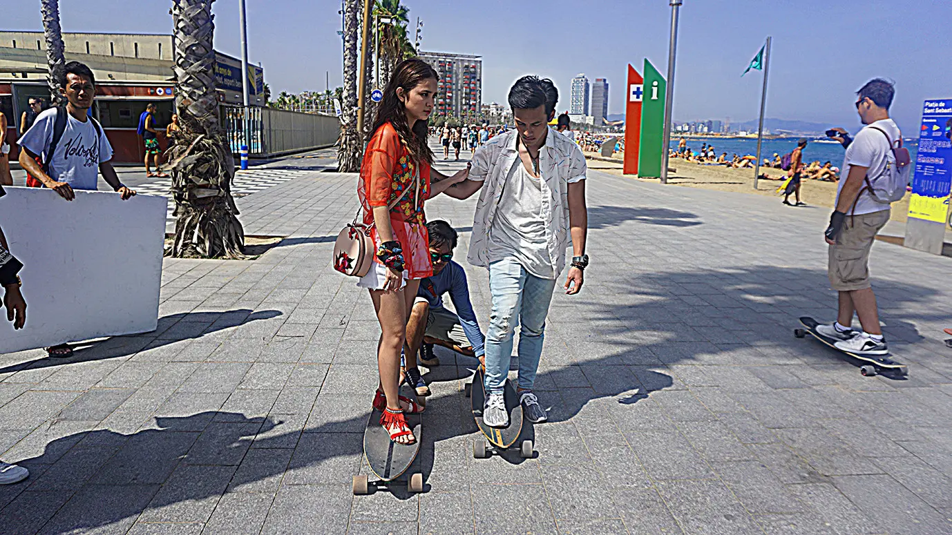 Michelle Ziudith dan Jefri Nichol jalani adegan underwater di Pantai Barcelona (dok.Screenplay)