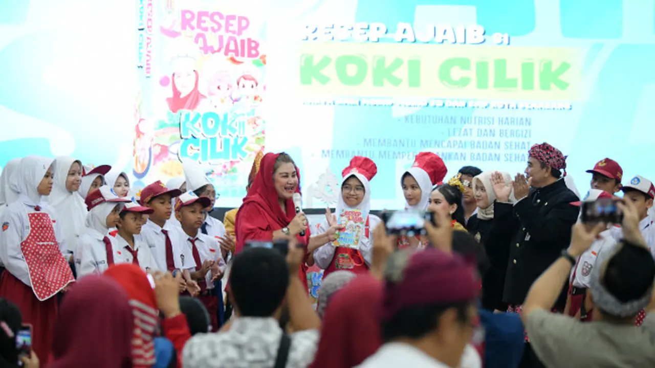 Kado Istimewa Hari Sumpah Pemuda 2025, Wali Kota Semarang Luncurkan Buku Resep Ajaib Koki Cilik