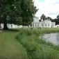 Frogmore House (YouTube/Komarudin)