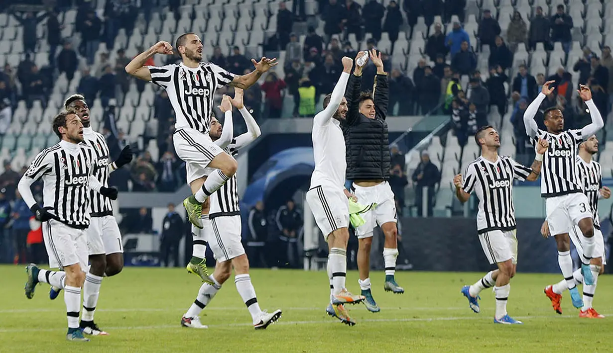 Runner-Up grup D. Juara bertahan Liga Italia itu merupakan finalis Liga Champions musim lalu. (Reuters/Andrew Couldridge)
