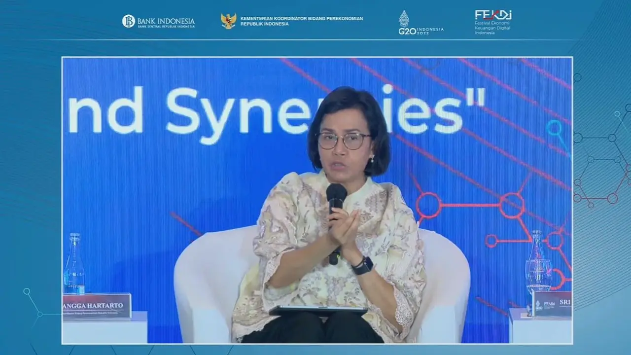 Menteri Keuangan Sri Mulyani Indrawati dalam Leader’s Talk Festival Ekonomi dan Keuangan Digital Indonesia (FEKDI), Nusa Dua, Bali, Senin (11/7/2022).