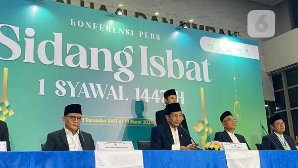Menteri Agama (Menag) Nasaruddin Umar saat mengumumkan hasil sidang Isbat 1 Syawal 1447 H di Jakarta, Kamis (19/3/2026). (Liputan6.com/Delvira Hutabarat)