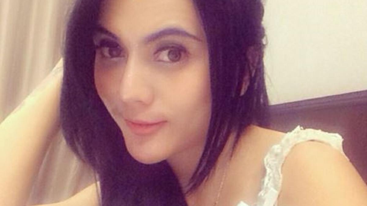 Prostitusi Artis, Tanggapan Orang Tua Menurut Anggita Sari - Entertainment  Fimela.com