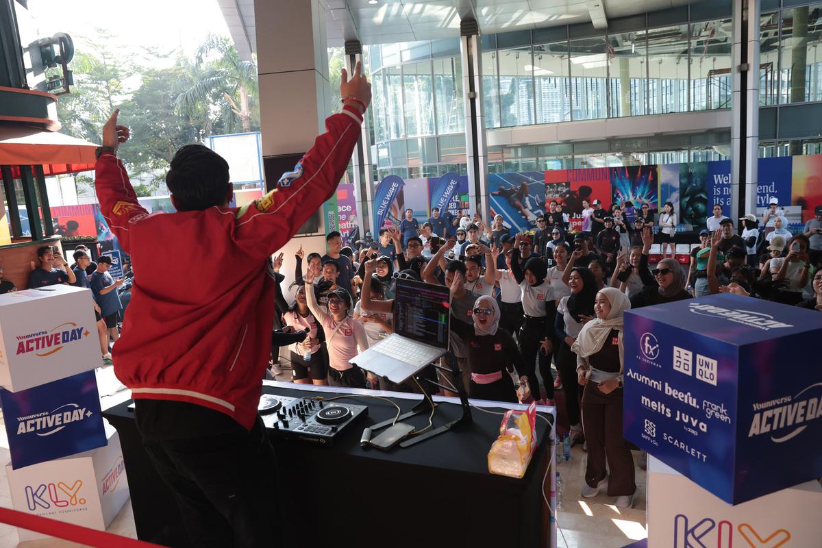 Keseruan Event Perdana Youniverse Active Day