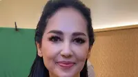 Potret Terbaru Meriam Bellina yang Cantik Awet Muda di Usia 60 Tahun