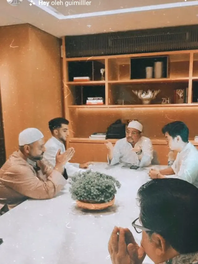 Ratu Rizky Nabila Menikah dengan Ibrahim Alhamii, Pria Asal Libya (Foto: Instagram @raturn)