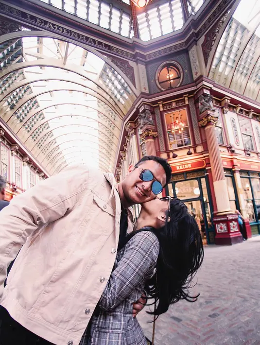 Gilang Dirga dan Adiezty Fersa