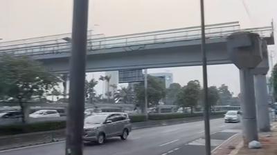 JPO di Depan DPR Tanpa Akses Tangga, Ini Kata Pramono