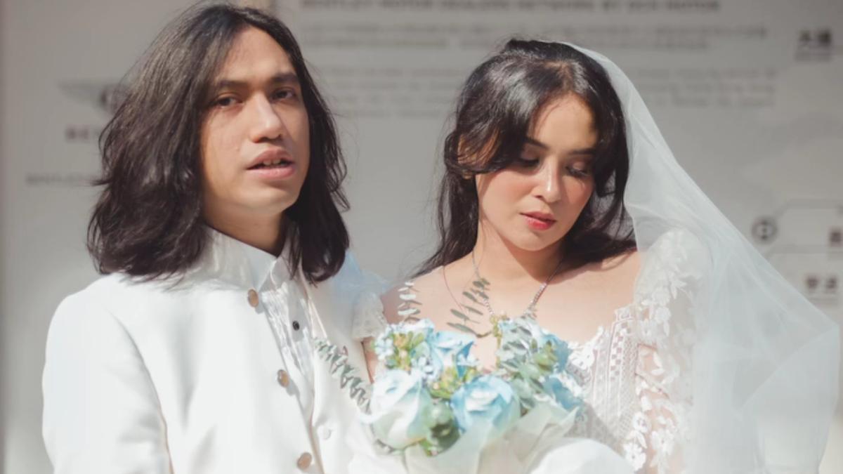 Profil Gerald Situmorang, Bassist Barasuara yang Dikabarkan Menikah dengan Ayushita