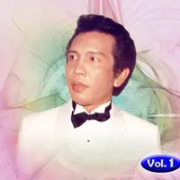 Uta juga mengaku sudah sejak remaja menjadi pengagum karya-karya sang majikan, Rinto Harahap.