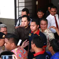 Saipul Jamil menjalani rekonstruksi hari ini dikediamannya, kawasan Kelapa Gading, Jakarta Utara, Kamis (17/3/2016) siang. (Adrian Putra/Bintang.com)