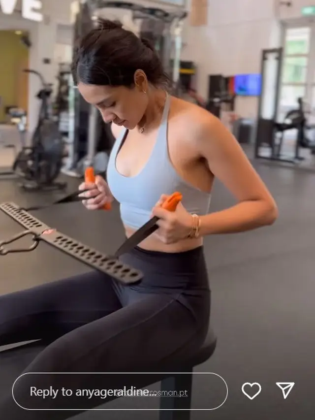 Potret Anya Geraldine Nge-Gym. (instagram.com/anyageraldine)