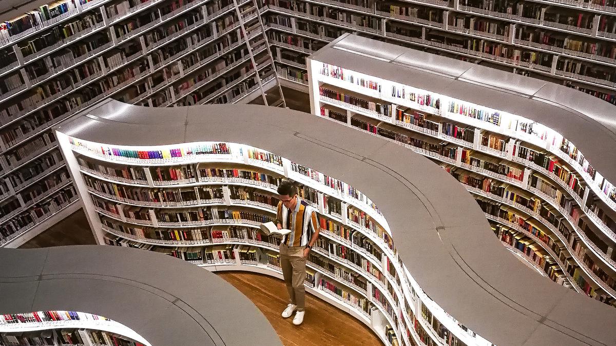 Menjelajah Dunia Literasi Digital: Panduan Memilih Situs Jual Beli Buku Online Terpercaya