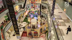 Suasana dekorasi tematik Ramadan di pusat perbelanjaan, Jakarta, Selasa (30/5). Turut merayakan bulan suci Ramadan, Lippo Mall Puri menyuguhkan acara dengan tema Midsummer Moonlight dengan mengambil dekorasi kerajaan Persia. (Liputan6.com/Gempur M Surya)