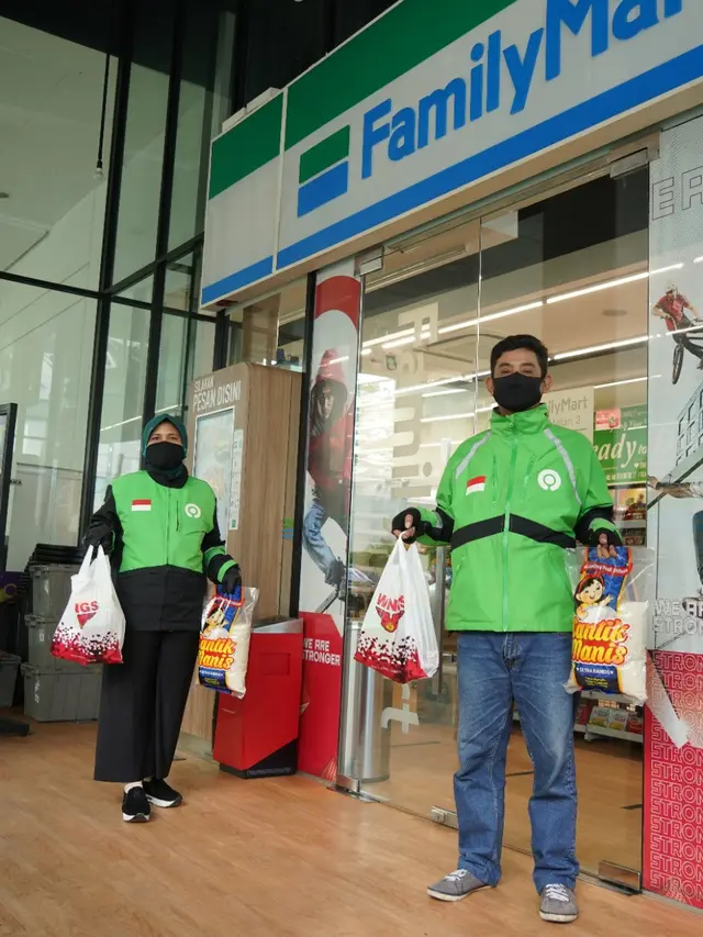 Wings Group dan Yayasan Anak Bangsa Bisa Bagikan Sembako Kepada Puluhan Ribu Mitra Driver Gojek