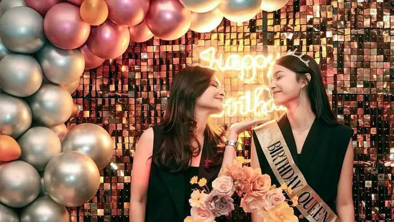 6 Inspirasi Gaya Busana Sydney Azkassya Jusuf, Putri Cut Tari yang Stylish dan Cocok untuk Remaja