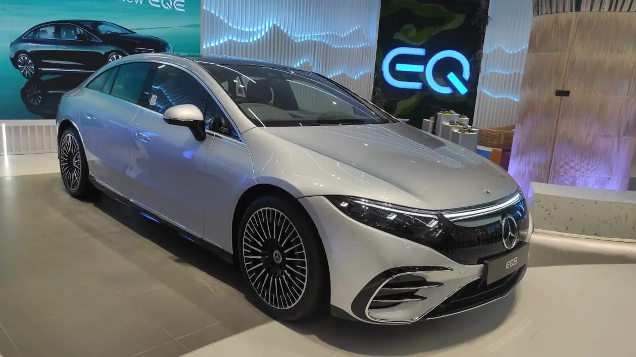 Mobil Listrik Mercedes-Benz EQ Resmi Meluncur di Indonesia, Harga Mulai Rp 2,9 Miliaran