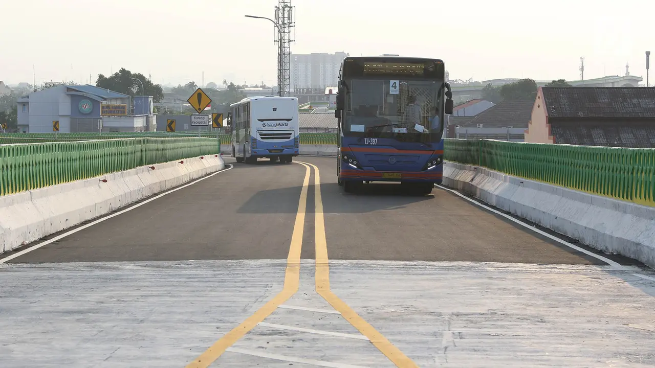Koridor 13 Transjakarta Sepanjang 9,8 KM Resmi Beroperasi
