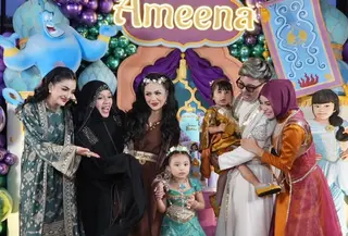 Krisdayanti, Ashaty, dan  Lenggogeni Faruk  saat Rayakan Ulang Tahun Ameena ke-4. [@genifaruk]