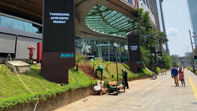 Baliho single terbaru Juicy Luicy