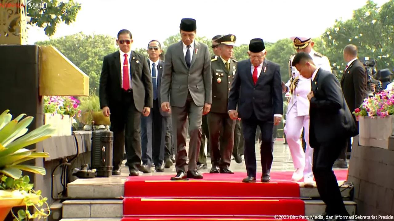 Di Riyadh, Jokowi akan menghadiri Konferensi Tingkat Tinggi (KTT) Organisasi Kerja Sama Islam (OKI) yang akan membahas situasi di Gaza, Palestina.<br>