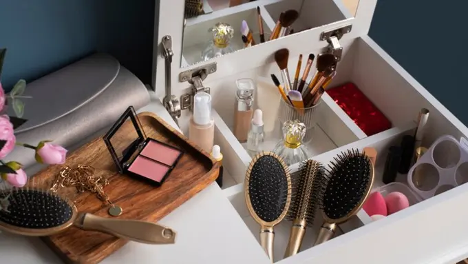 Makeup Storage
