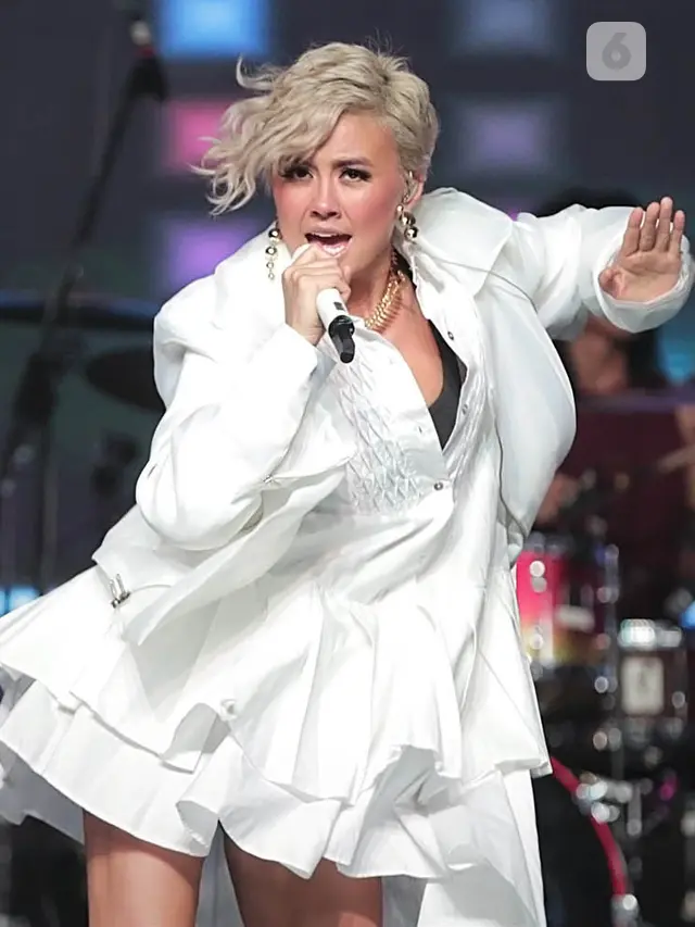 [Bintang] Agnez Mo
