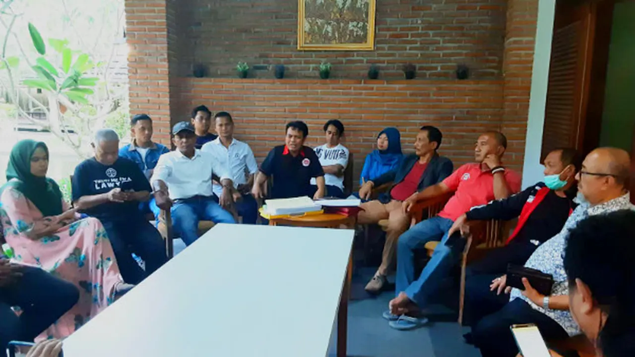 Jadi Tersangka ITE, Ketua PHDI NTB Dibela 100 Pengacara